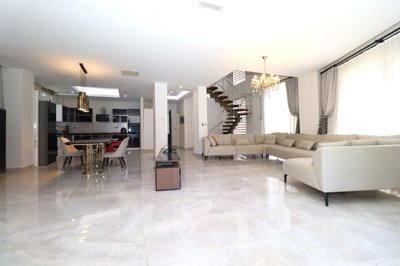 Interior 1