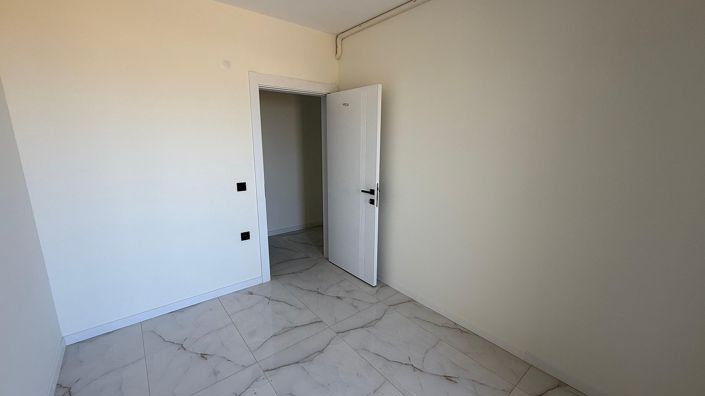 Image No.17-3 Bed Apartment for sale