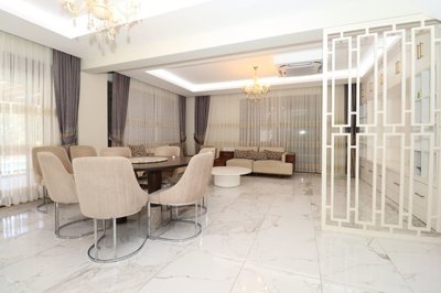 Interior 1