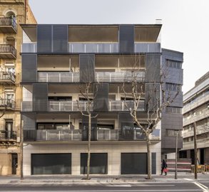Exterior 2