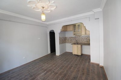 Interior 3
