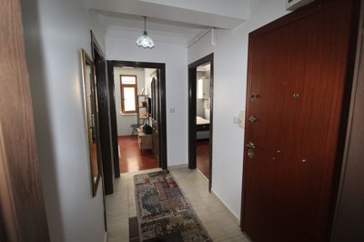 Interior 7