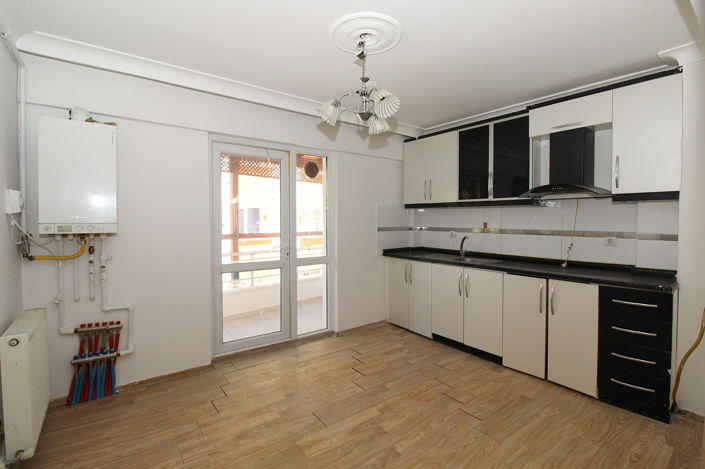 Image No.17-2 Bed Apartment for sale