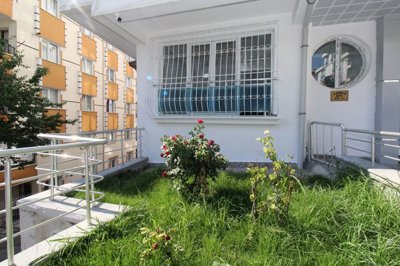 Exterior 4