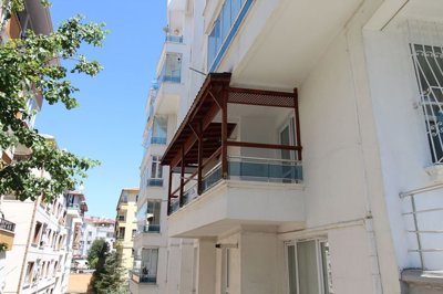 Exterior 9