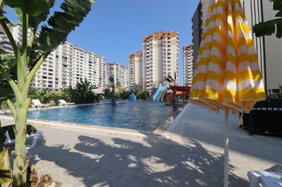 Exterior 9