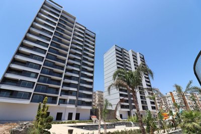 Exterior 1