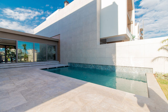 Image No.4-6 Bed House/Villa for sale