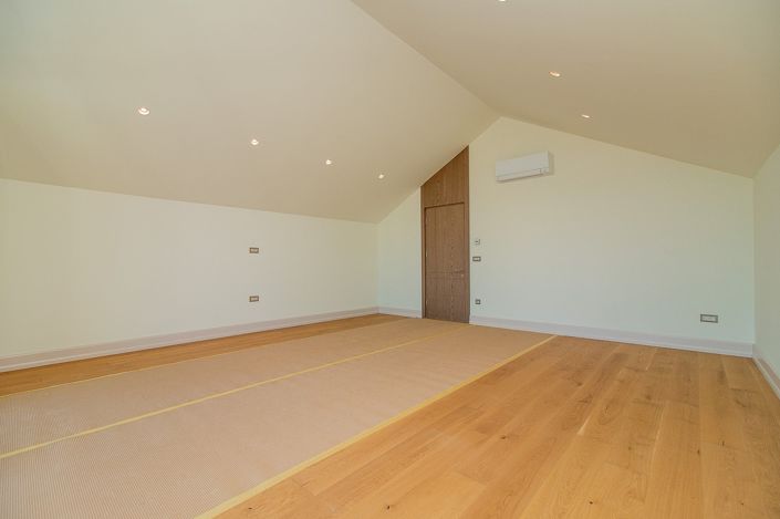 Image No.44-6 Bed House/Villa for sale