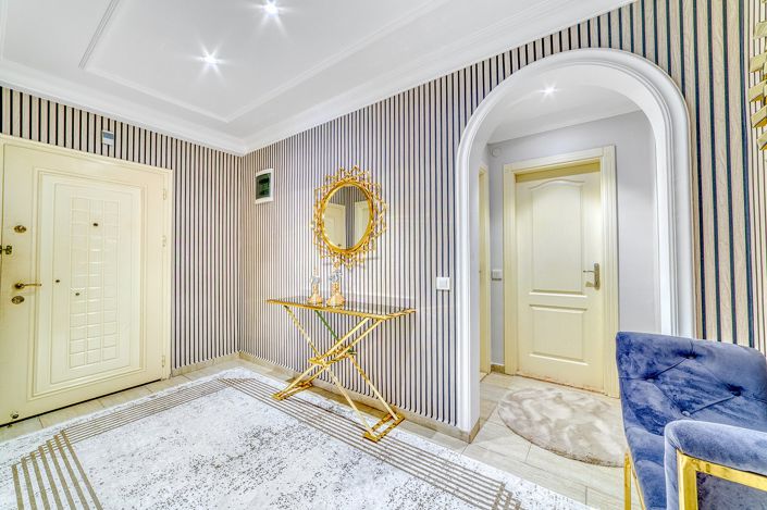 Image No.16-4 Bed Apartment for sale