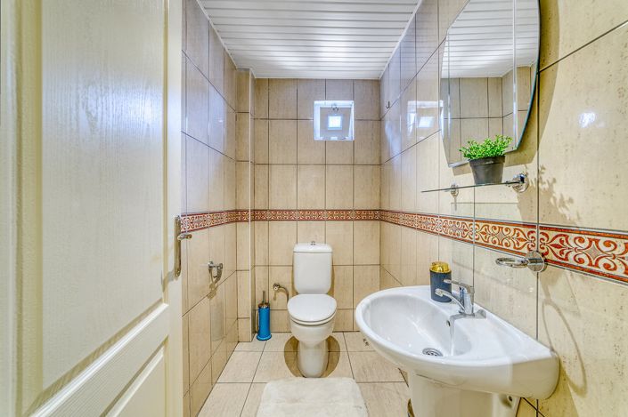 Image No.21-4 Bed Apartment for sale