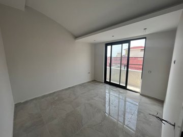 Interior 2