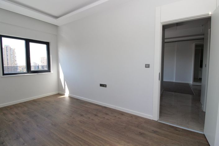 Image No.23-2 Bed Apartment for sale