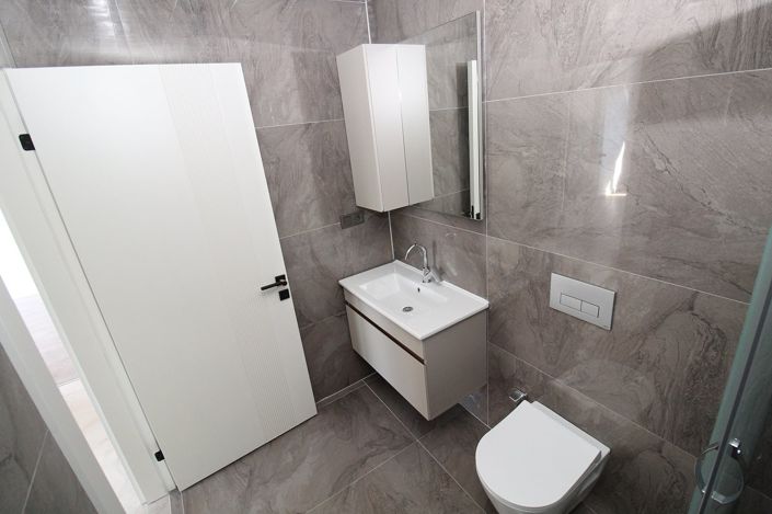 Image No.28-2 Bed Apartment for sale