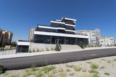 Exterior 3