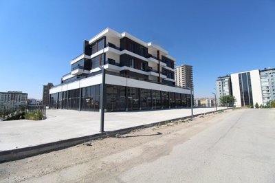 Exterior 5