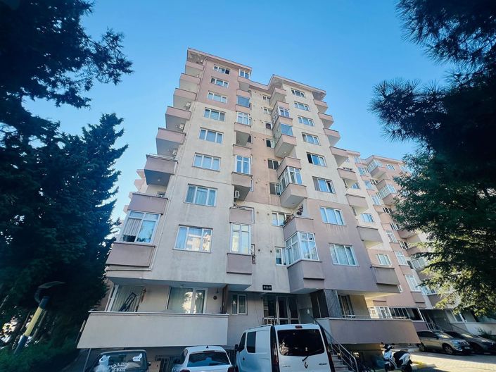 Image No.1-3 Bed Apartment for sale