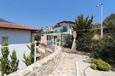 Exterior 7
