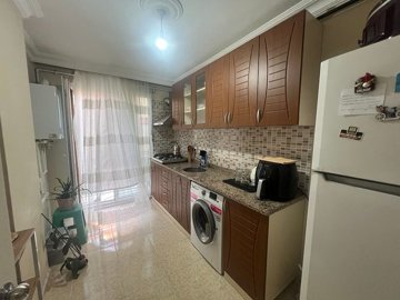 Interior 5