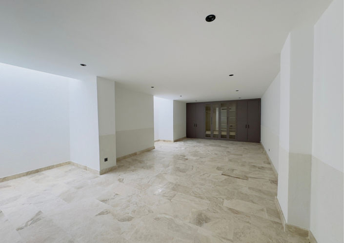 Image No.17-5 Bed House/Villa for sale