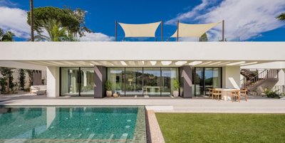 Exterior 4