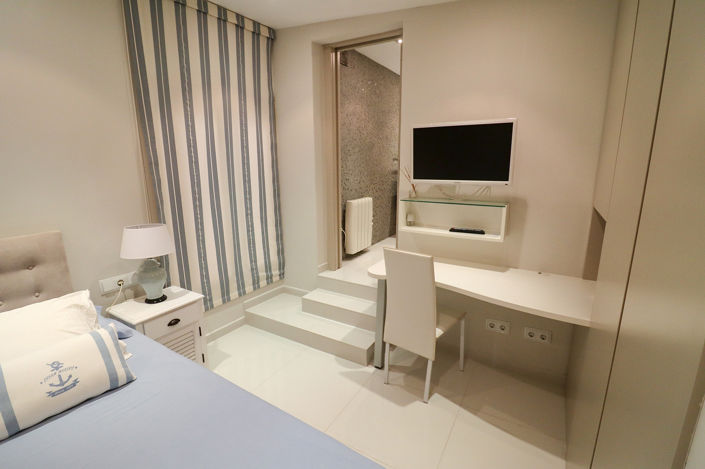 Image No.18-3 Bed Apartment for sale