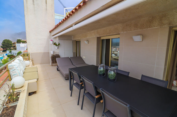 Image No.24-3 Bed Apartment for sale