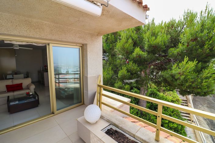 Image No.25-3 Bed Apartment for sale