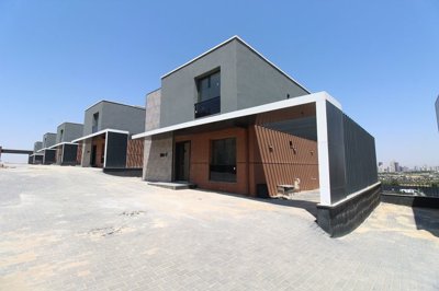 Exterior 1