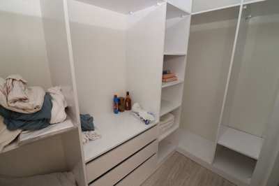 Interior 7