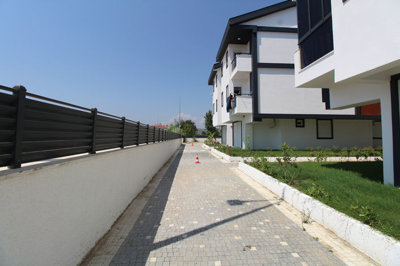 Exterior 10