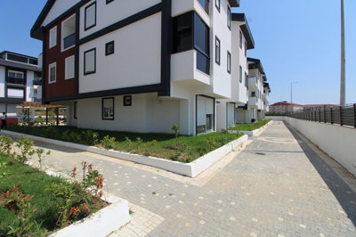 Exterior 12