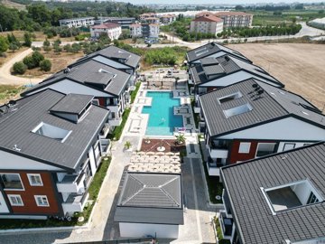 Exterior 6
