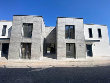 Exterior 2
