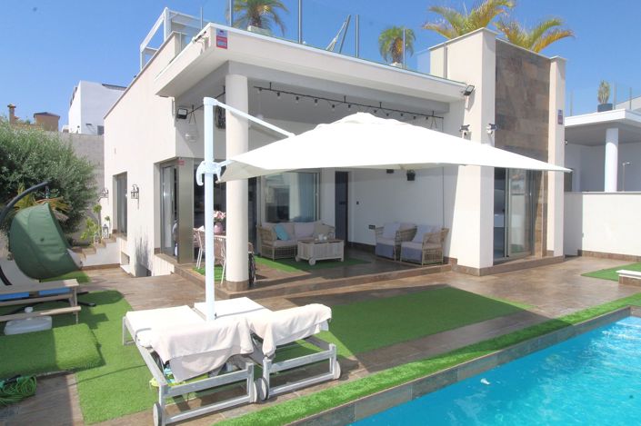 Image No.1-Maison / Villa de 5 chambres à vendre à Orihuela