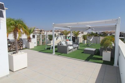 Exterior 5
