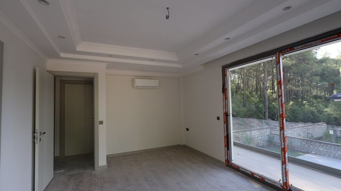 Image No.22-4 Bed House/Villa for sale