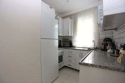 Interior 6