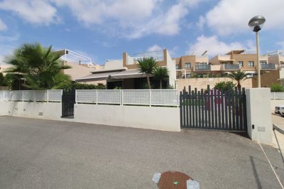 Exterior 11