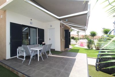 Exterior 4