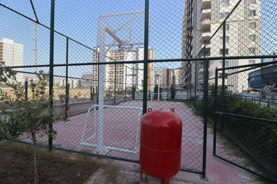 Exterior 14