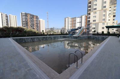 Exterior 6