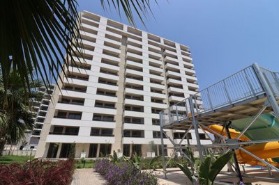 Exterior 1