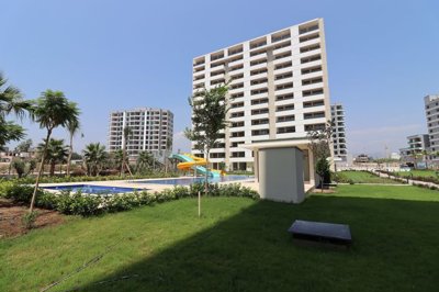 Exterior 5