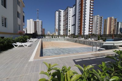 Exterior 5