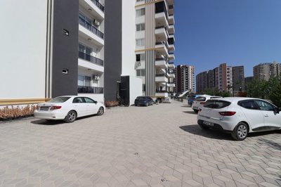 Exterior 6