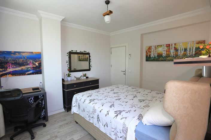 Image No.13-3 Bed Apartment for sale