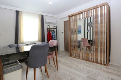 Interior 2