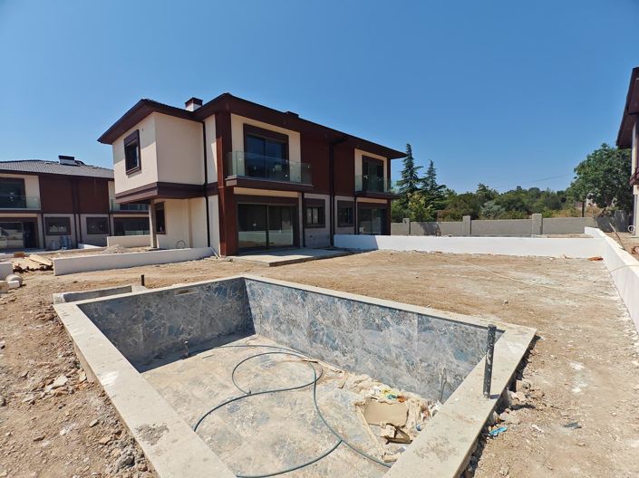 Image No.20-4 Bed House/Villa for sale