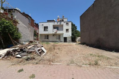 Exterior 4